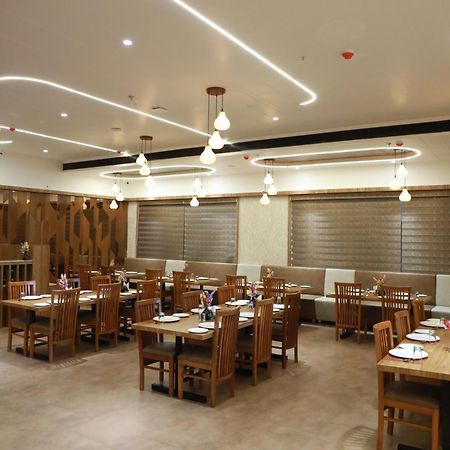 Hotel Aditya Mansingh Inn Somnāth 외부 사진