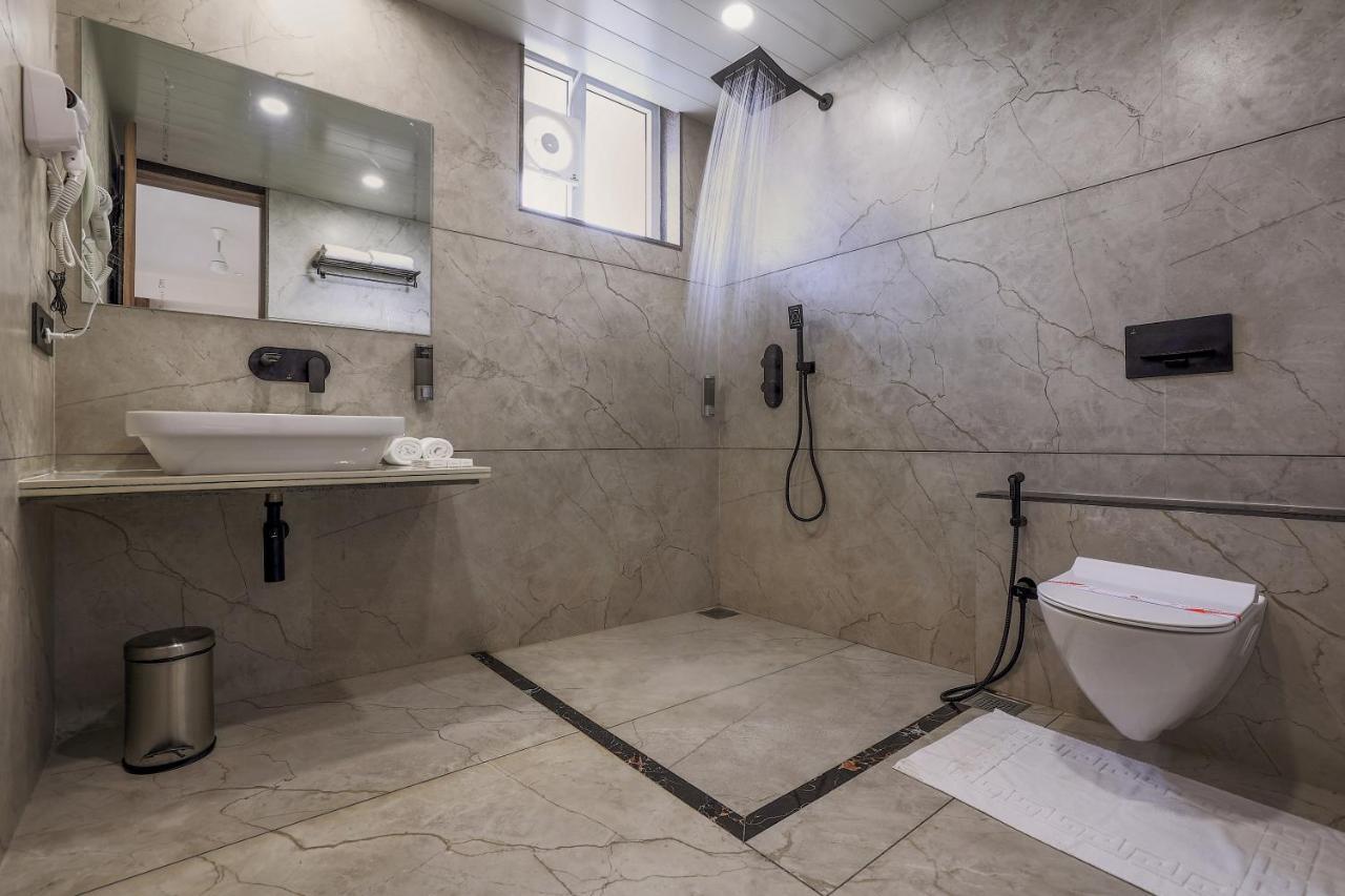 Hotel Aditya Mansingh Inn Somnāth 외부 사진