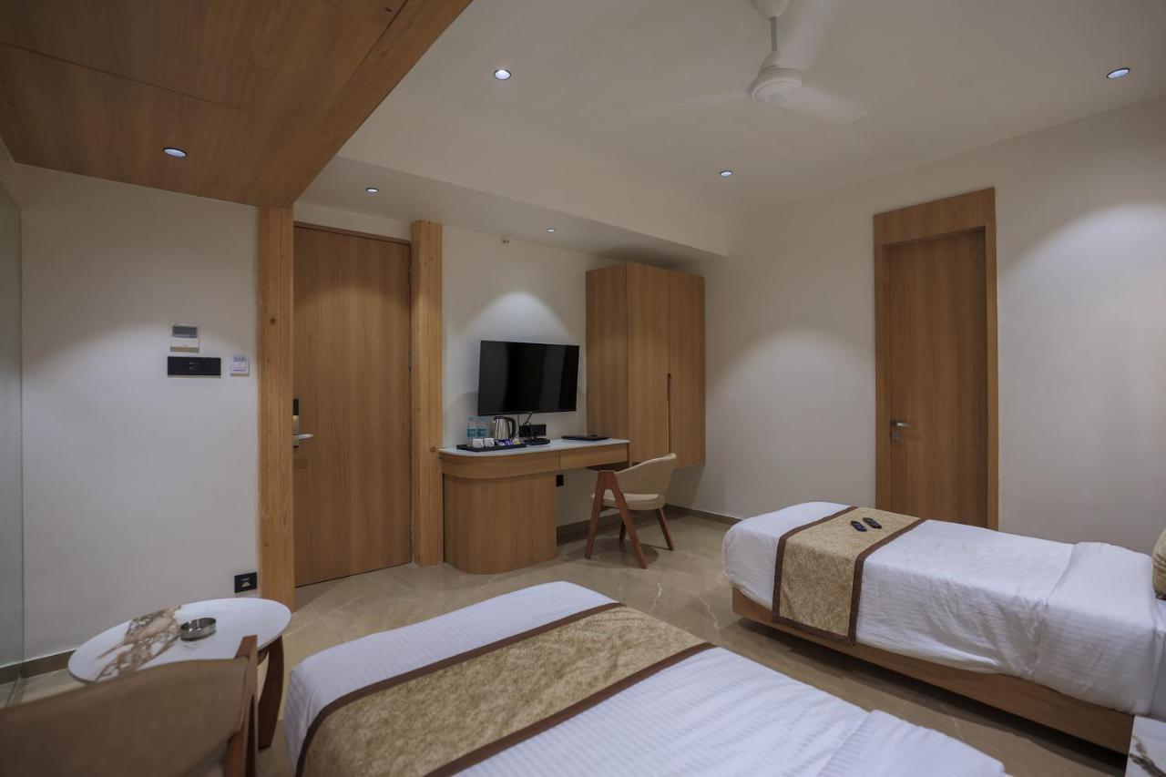 Hotel Aditya Mansingh Inn Somnāth 외부 사진