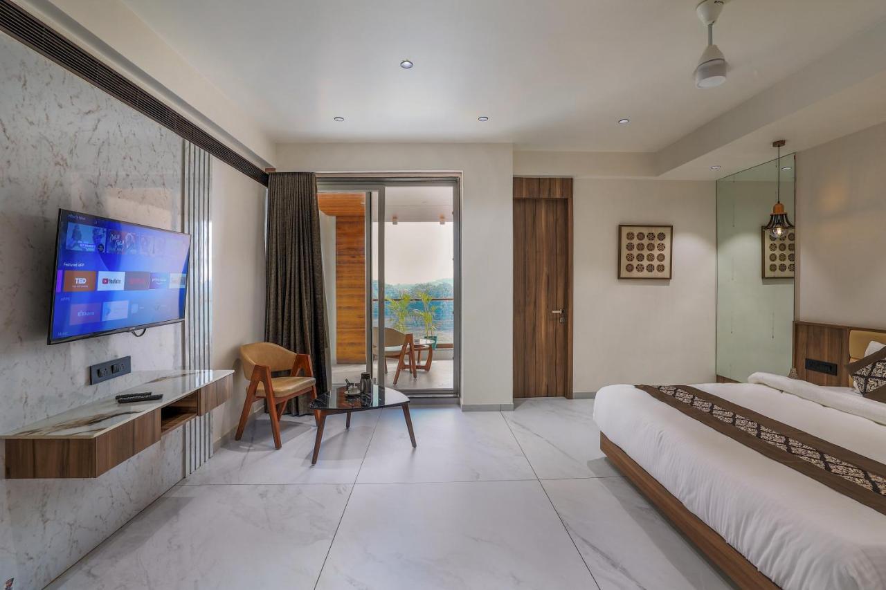 Hotel Aditya Mansingh Inn Somnāth 외부 사진