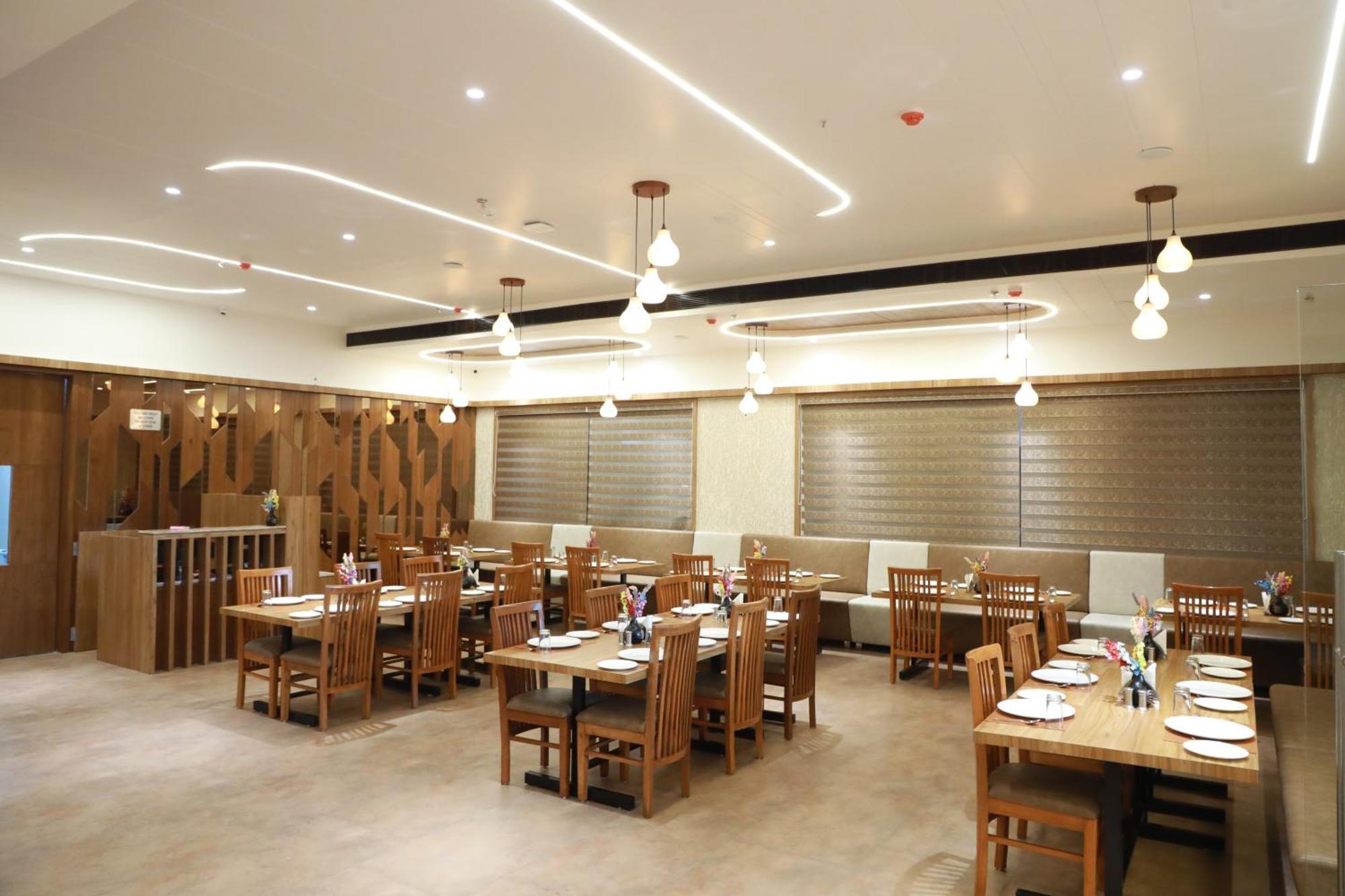Hotel Aditya Mansingh Inn Somnāth 외부 사진