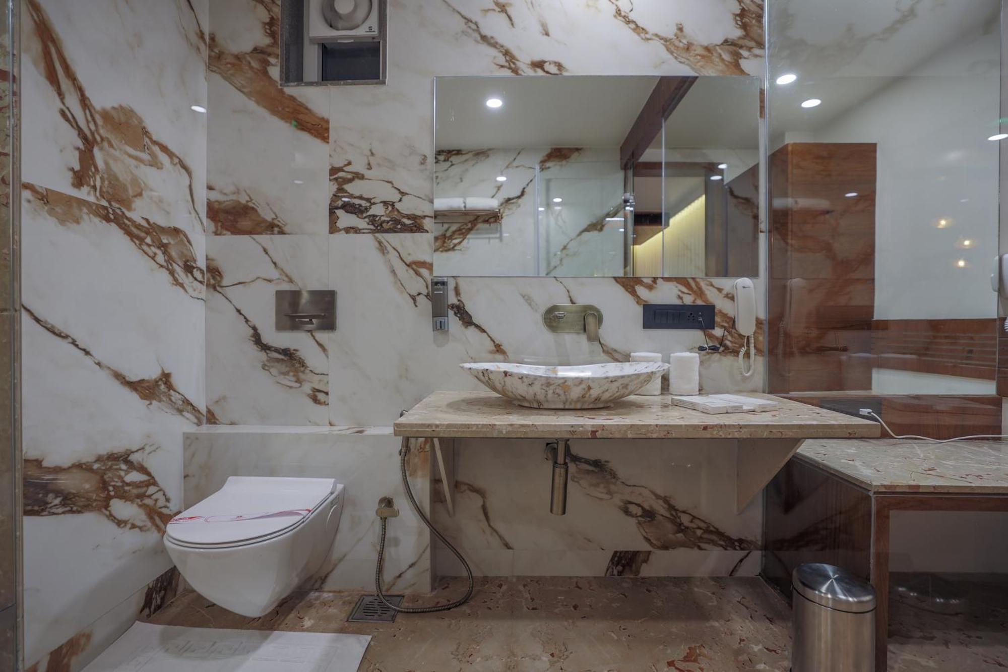 Hotel Aditya Mansingh Inn Somnāth 외부 사진